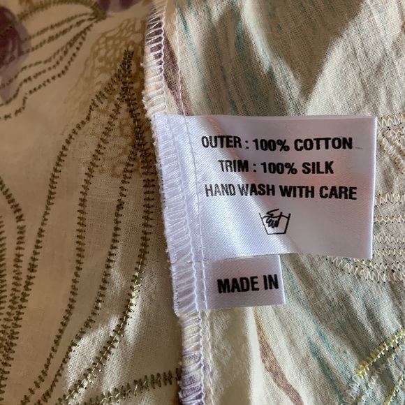 Zedzz Gorgeous Floral Wrap Dress with Silk Waist Tie - Picture 12 of 12